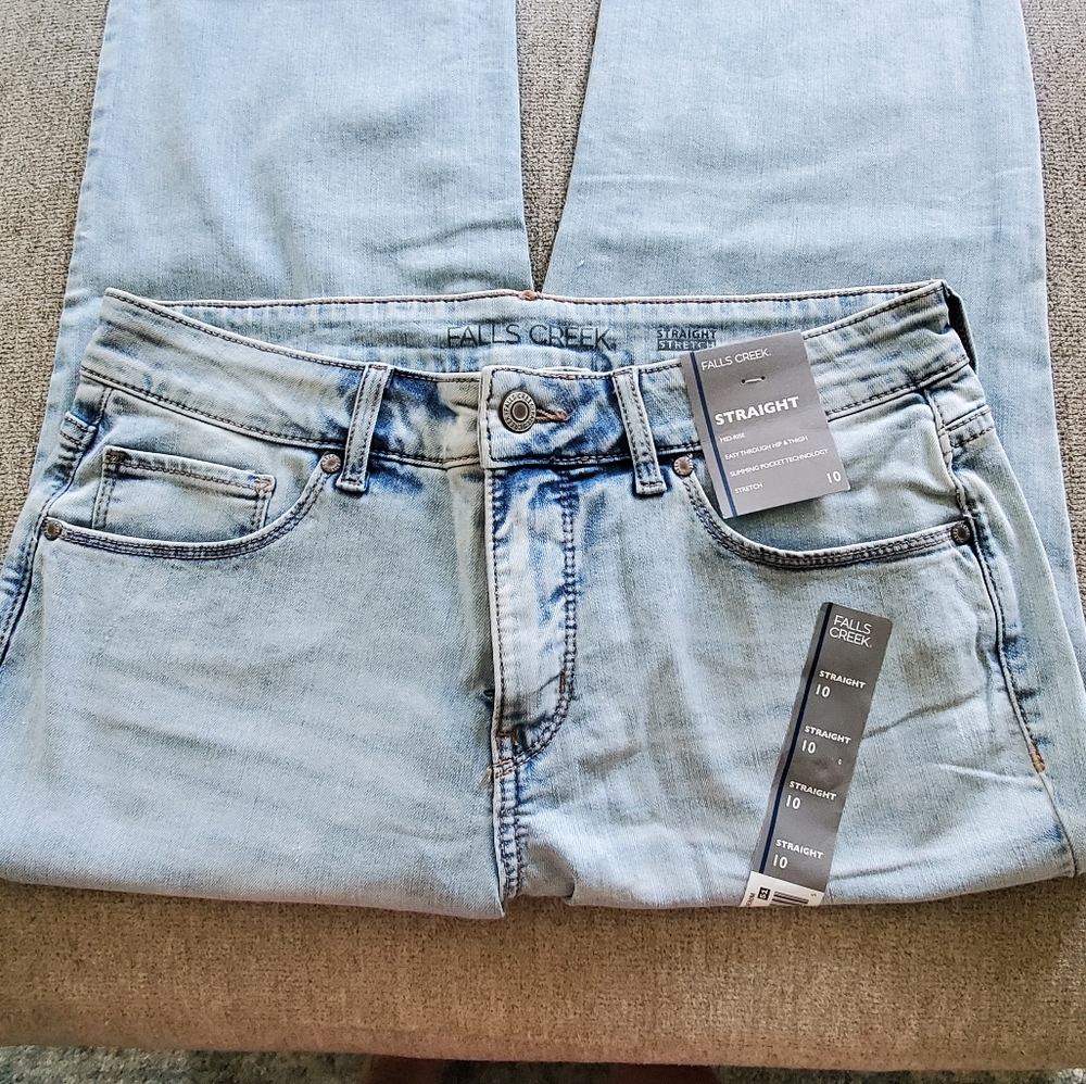 Jeans - Picture 3 of 4